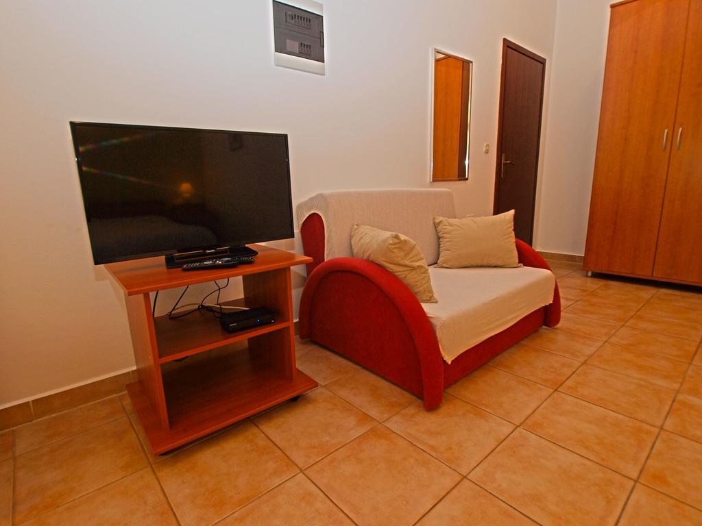Apartments Milio 1105 Fažana Exterior foto